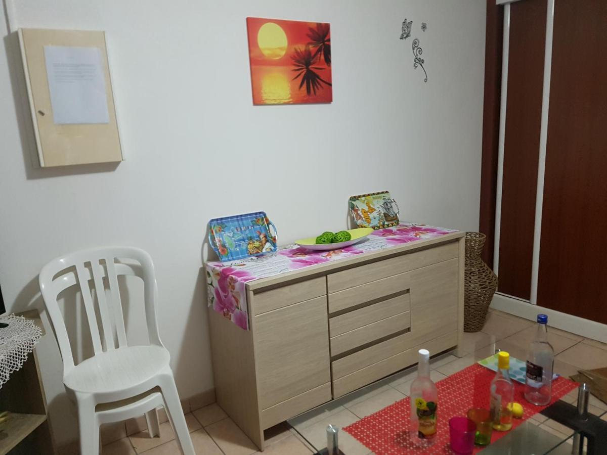 דירות לה גוסייר Hibiscus מראה חיצוני תמונה