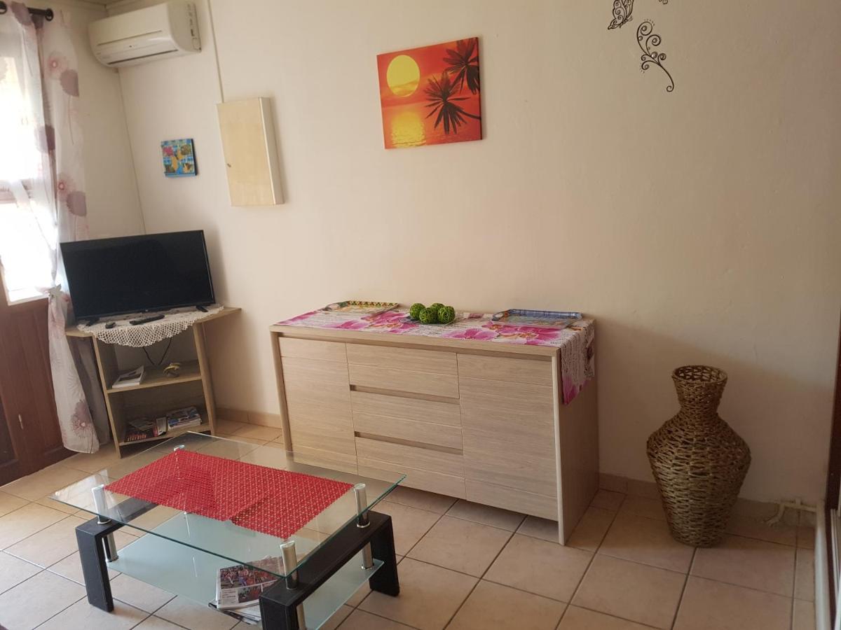 דירות לה גוסייר Hibiscus מראה חיצוני תמונה